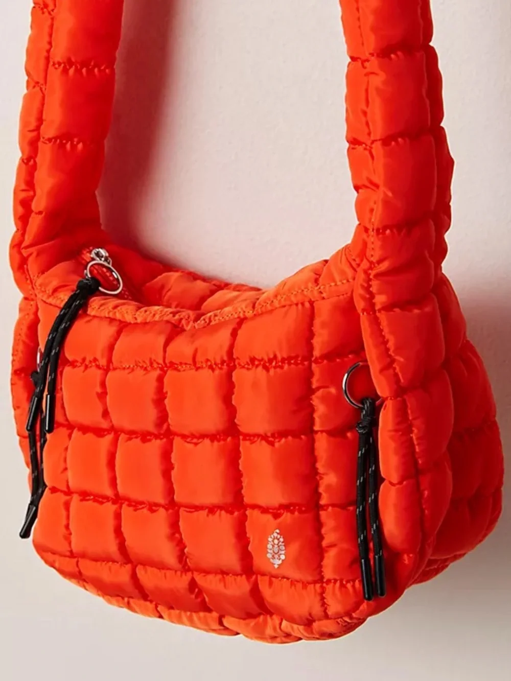NWT FREE PEOPLE MOVEMENT Quilted Baby Carryall Sling Bag | Flame MSRP $58